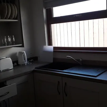 Lovely 1-Bed Apartment At Whitepark Bay Co Antrim Бушмилс Экстерьер фото